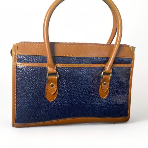 VINTAGE- Dooney & Bourke Navy Blue AWL Crossbody Handbag - WITH ORIGINAL HANGTAG - Picture 3 of 5